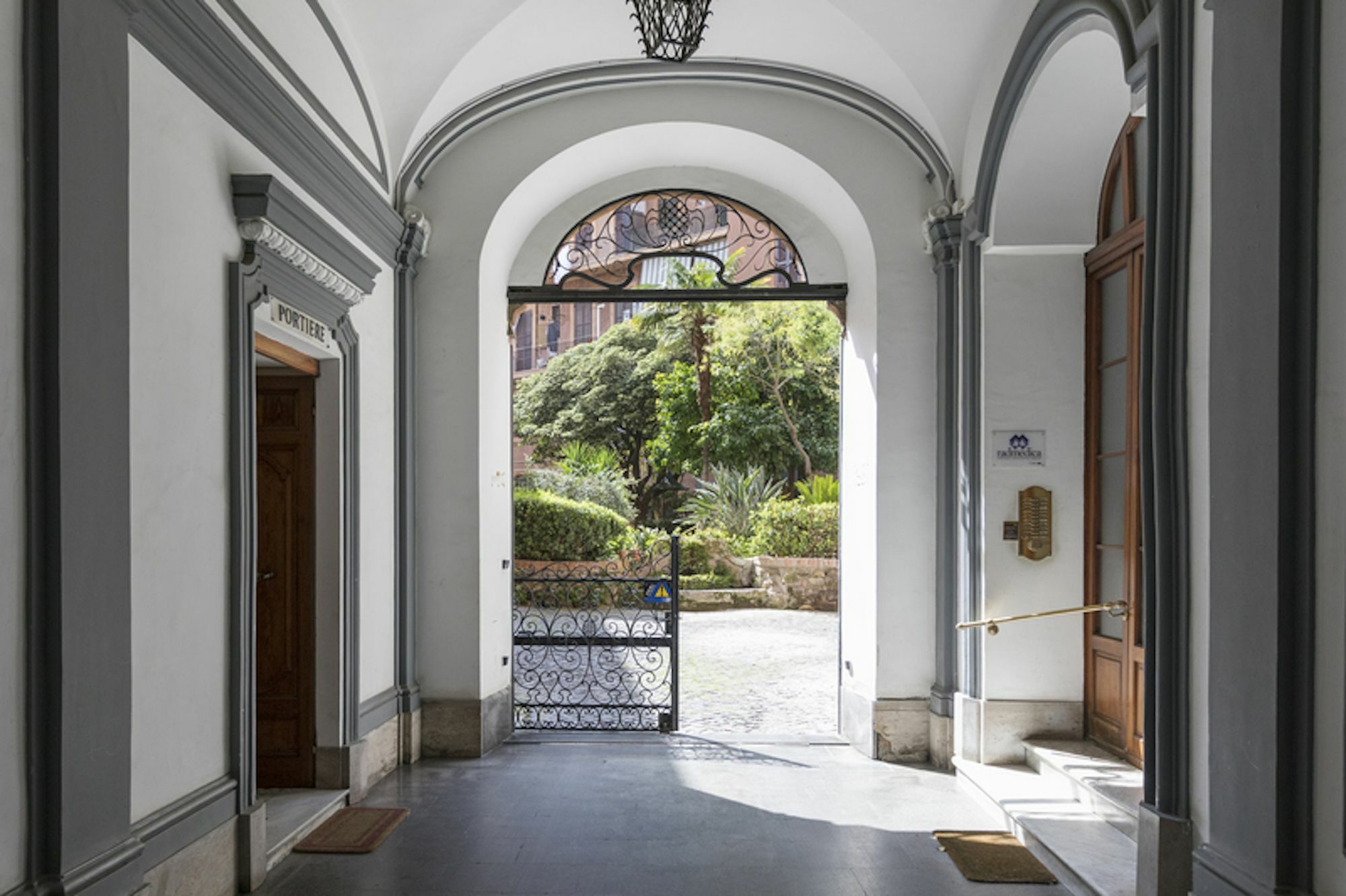 Expansive 2br In San Pietro / Vaticano By Sonder * Roma