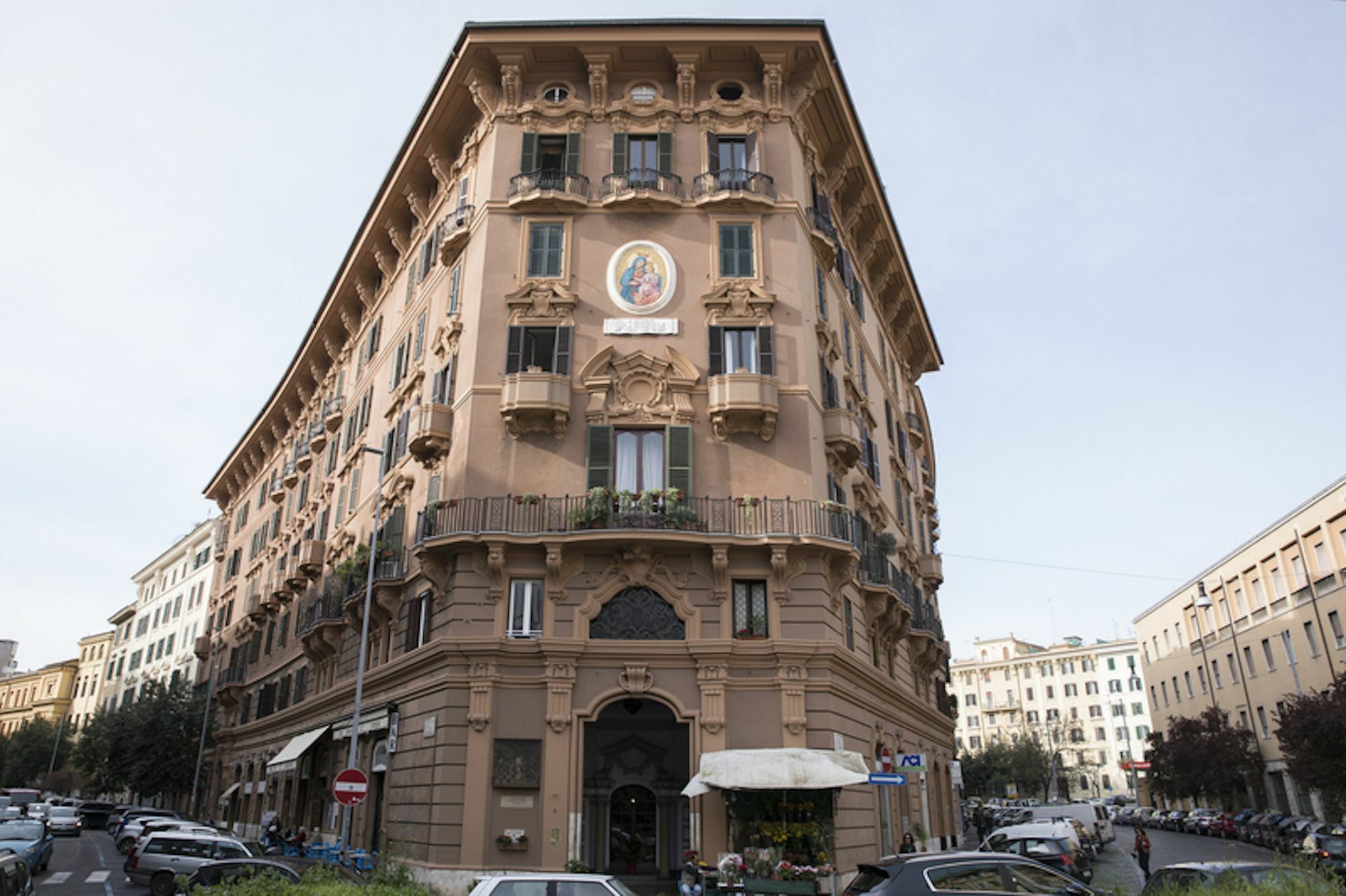 Appartamento Expansive 2br In San Pietro / Vaticano By Sonder *